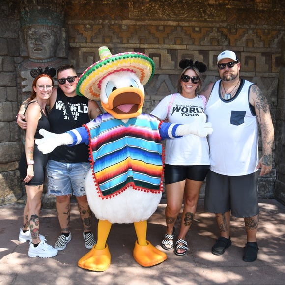 Meet your Posher, Michele - Picture 5 of 6